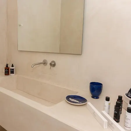 Pentanemi Folegandros Áno Meriá