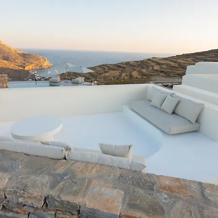 Pentanemi Folegandros *