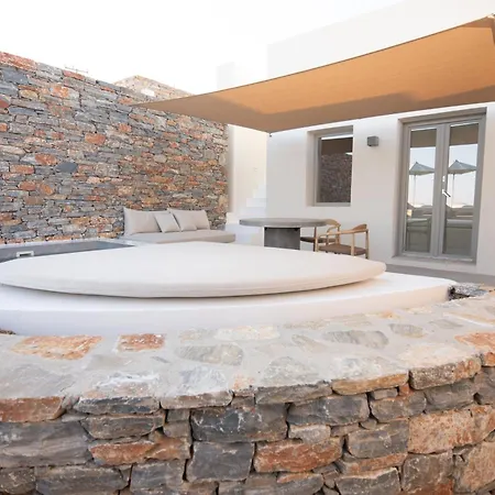 Pentanemi Folegandros Áno Meriá