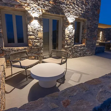 Pentanemi Folegandros * Áno Meriá