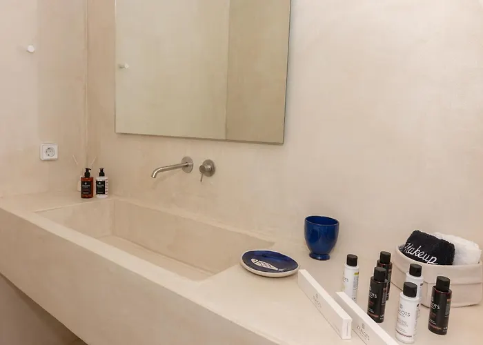 Pentanemi Folegandros Áno Meriá