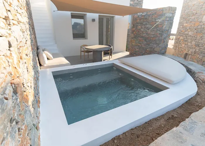 Pentanemi Folegandros Áno Meriá