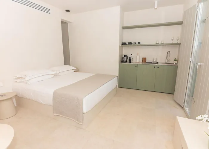 Pentanemi Folegandros *