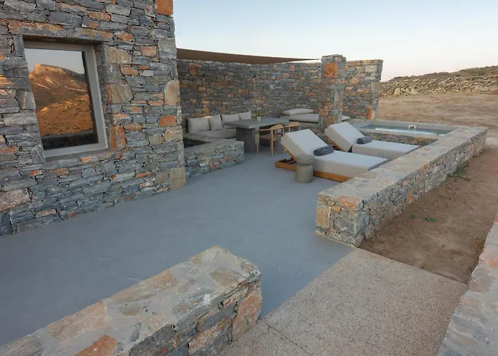 Pentanemi Folegandros * Áno Meriá