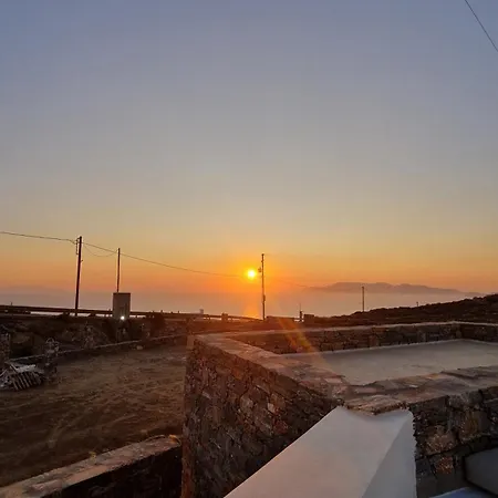 Pentanemi Folegandros Szálloda *