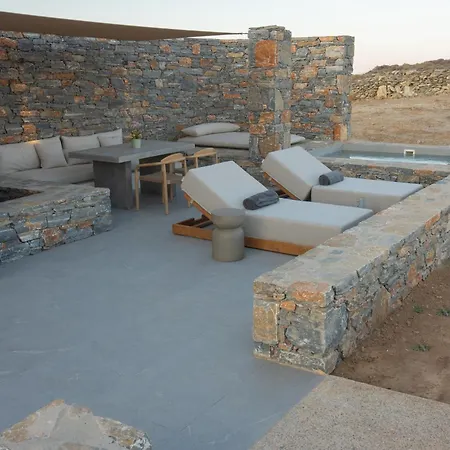 Pentanemi Folegandros Áno Meriá