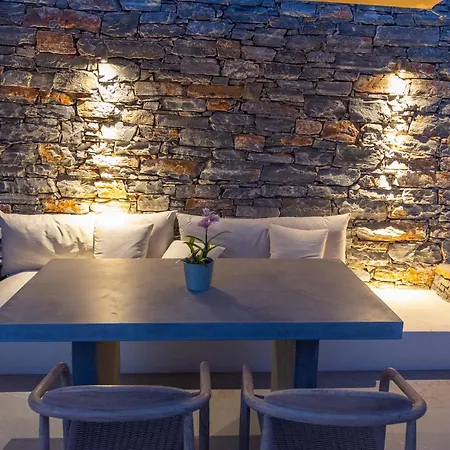 Pentanemi Folegandros Szálloda