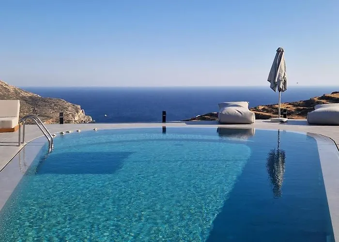 Pentanemi Folegandros * Áno Meriá