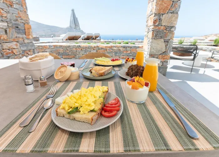 Pentanemi Folegandros * Áno Meriá