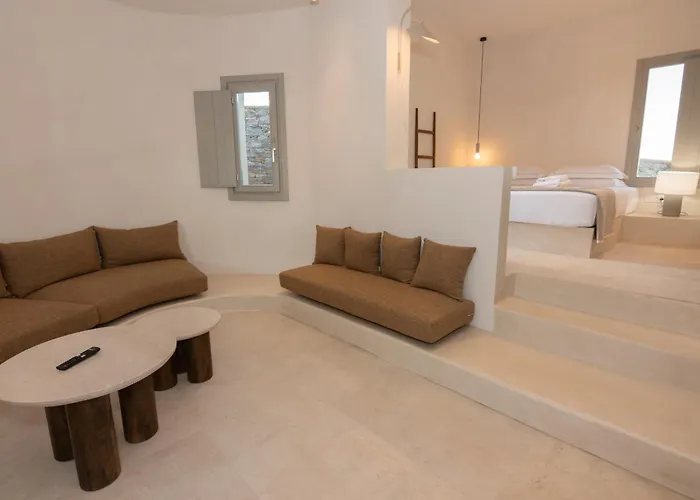 Pentanemi Folegandros Hotel *