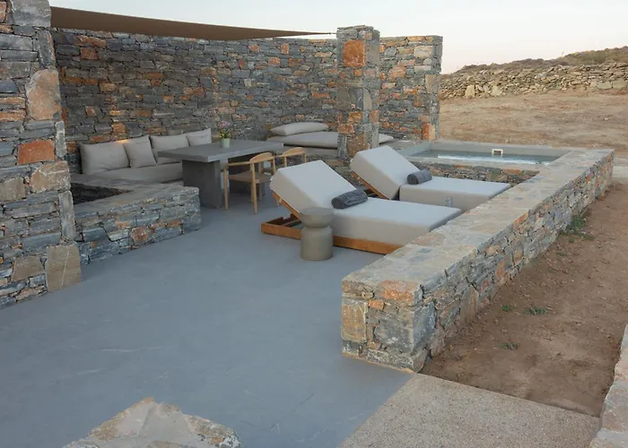 Pentanemi Folegandros Áno Meriá